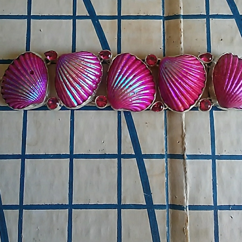 Shell Bracelet - image 2